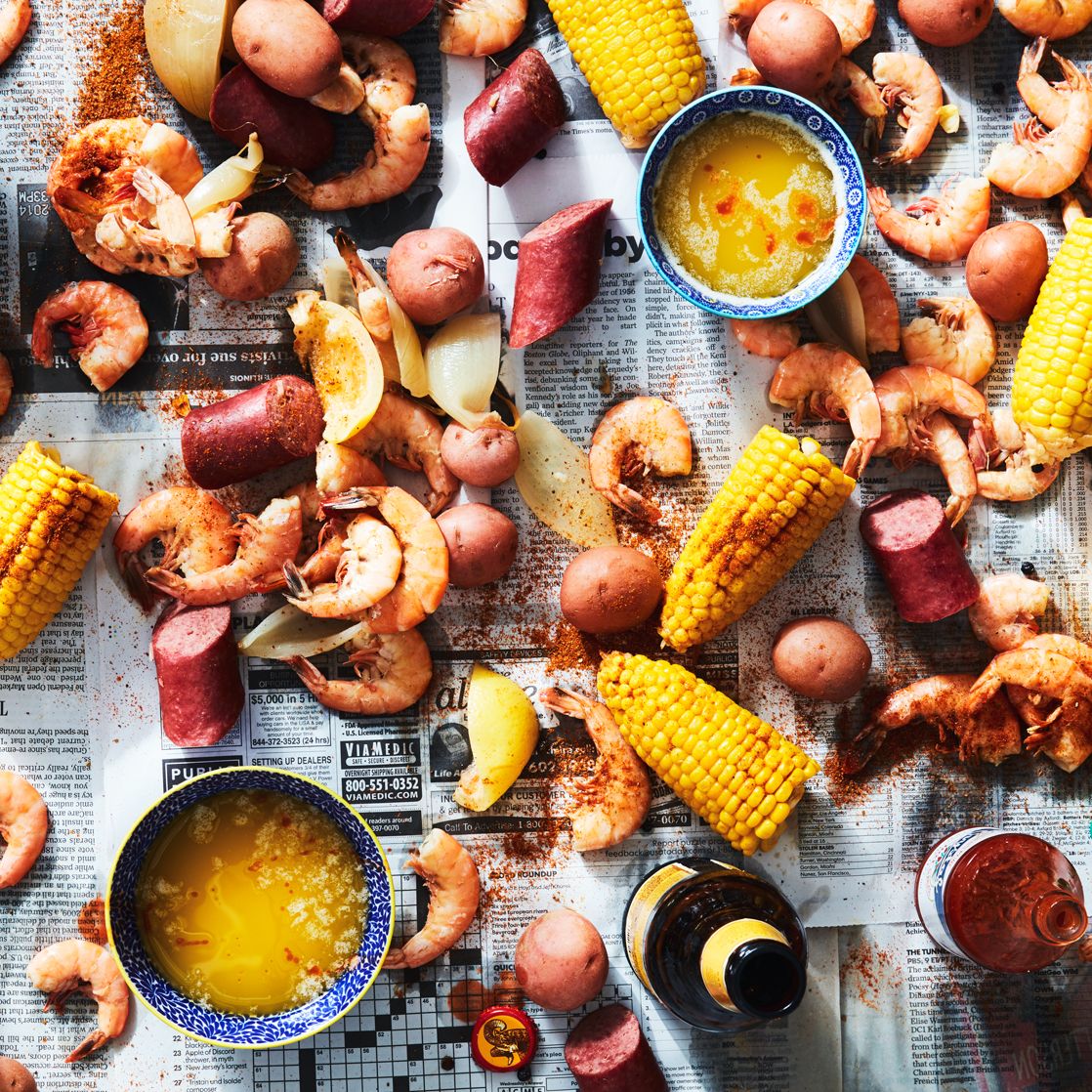 Crowd-Pleasing Summer Low-Country Boil Shrimp, Sausage & Corn Feast