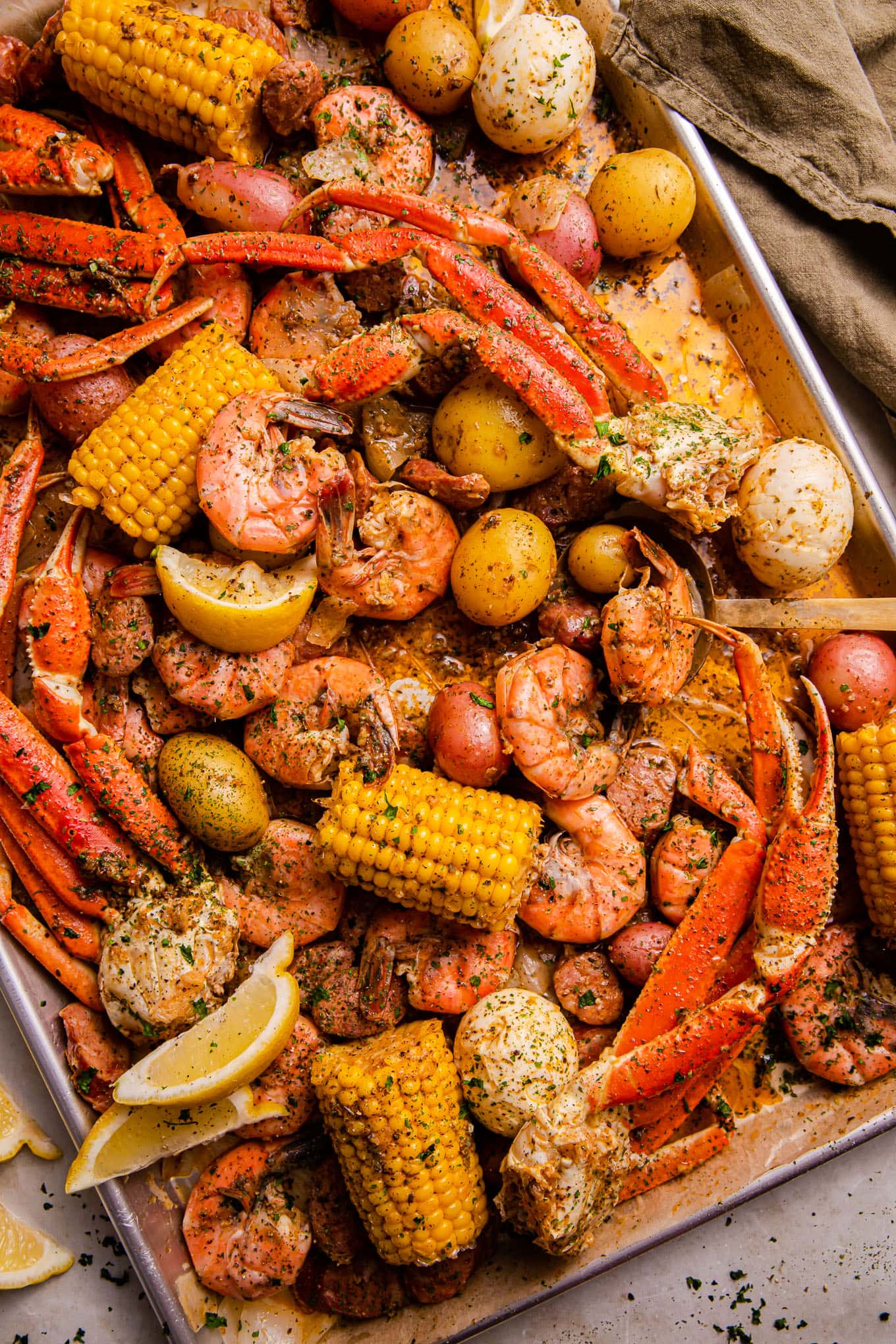 Ultimate Crawfish Boil Step-by-Step Recipe for 10-12