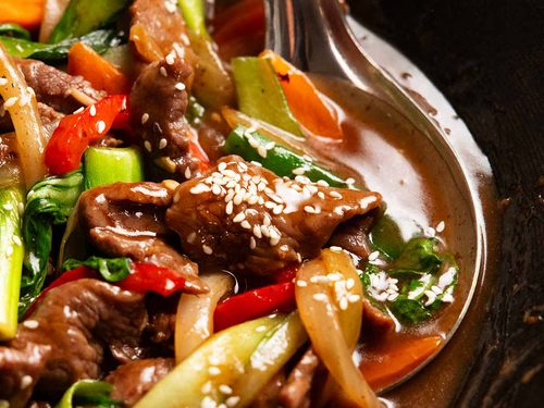 Chinese Pepper Steak Quick Stir-Fry with Wok Hei