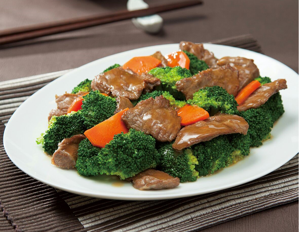 High-Heat Chinese-American Beef and Broccoli with Oyster Sauce