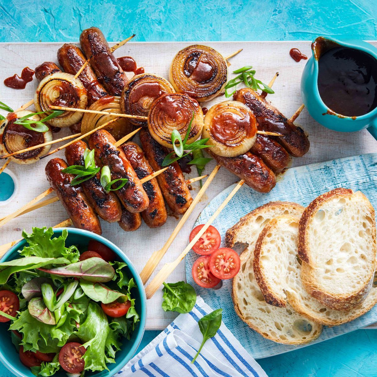 Grilled Hot Links with Smoky Barbecued Onions