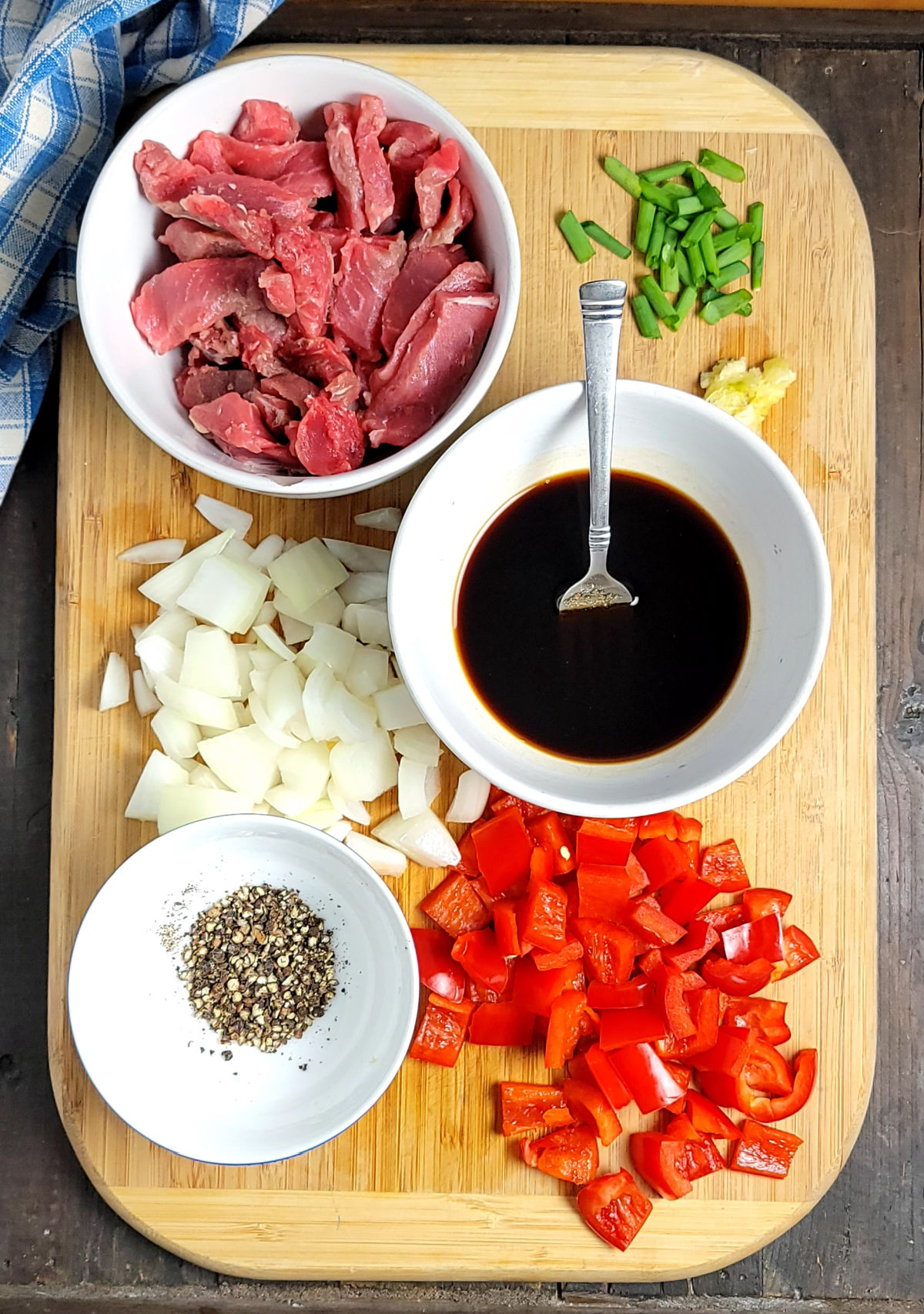 Classic Chinese-American Black Pepper Steak Quick, Savory, and Smoky