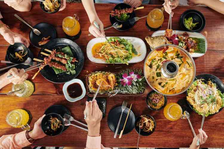 delicious food cooking